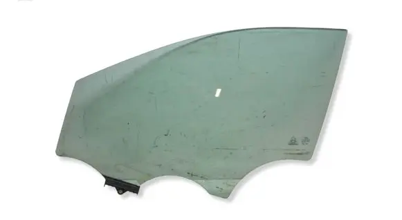 KIA Sportage Front door window glass four-door 