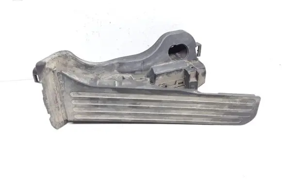 Volkswagen PASSAT B6 Accelerator throttle pedal 1K1721503L 6PV00860000