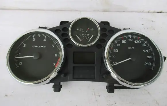 Peugeot 206+ Speedometer (instrument cluster) 9666636980
