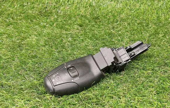 Peugeot 308 Cruise control stalk 96637157XT