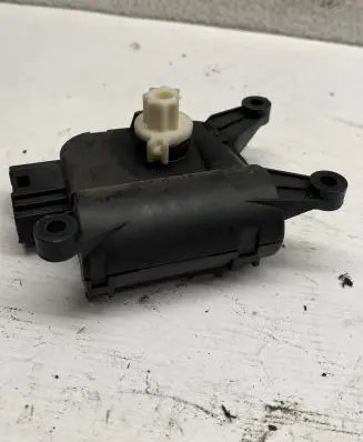 A/C air flow flap actuator/motor