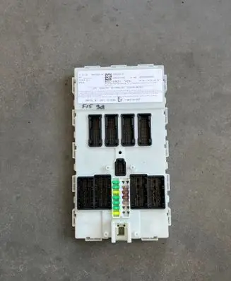 BMW X5 F15 Comfort/convenience module 9387233 58GG1FF06 116RI001097