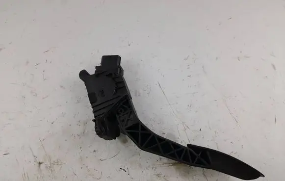 Skoda Octavia Mk3 (5E) Accelerator throttle pedal 5Q2721503D
