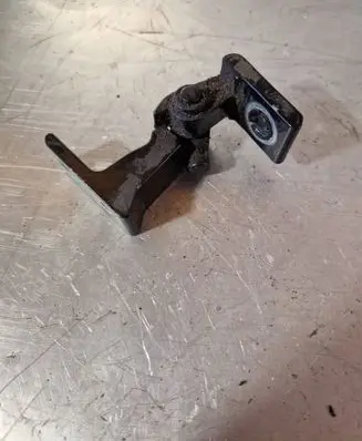 Audi A4 S4 B8 8K Rear door lower hinge 8K0831402B 1912015