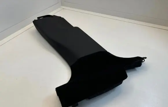 (B) pillar trim (bottom)