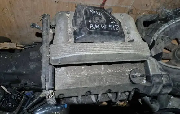 BMW 3 E36 Engine BMW815