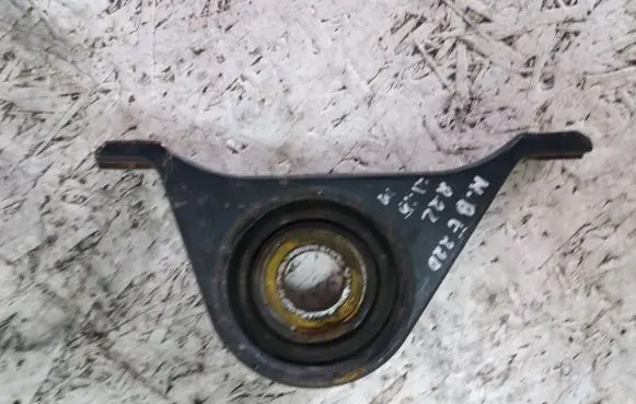 Mercedes-Benz E W210 Prop shaft support center bearing 