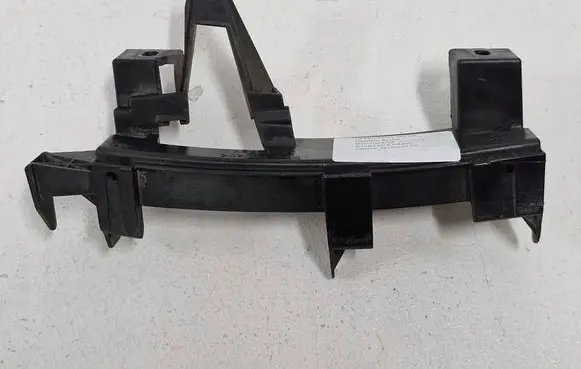 Peugeot 307 CC Front bumper mounting bracket 43160757