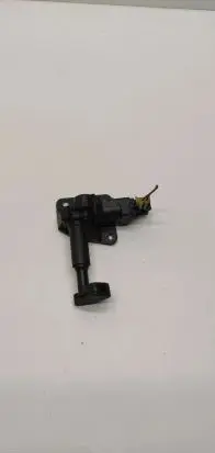 Chrysler Voyager Vent window/glass motor 04717607