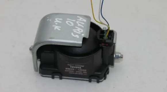 Toyota Auris 150 Alarm system siren 8904012020