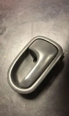Mazda 323 Rear door interior handle dh221
