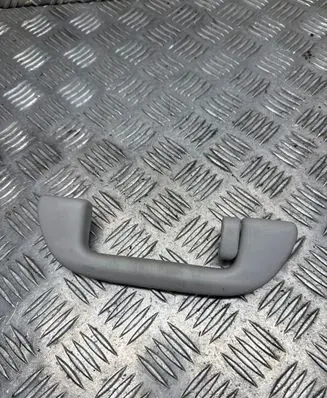 Honda HR-V Rear interior roof grab handle