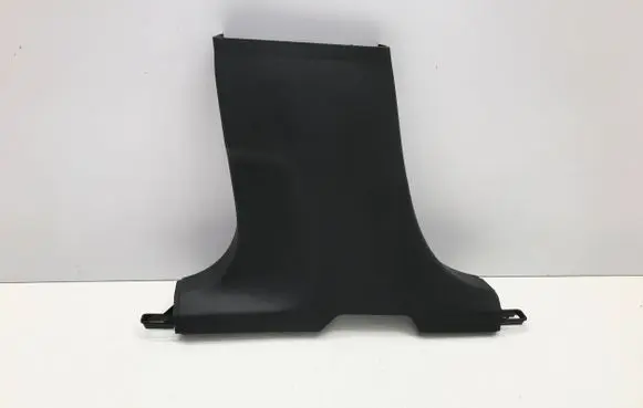 (B) pillar trim (bottom)