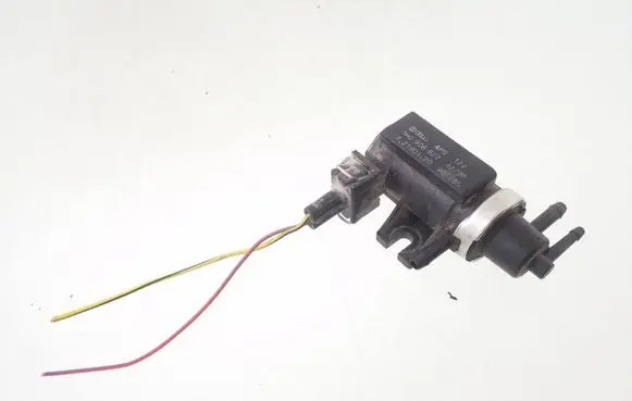 Audi A3 S3 8L Turbo solenoid valve 1H0906627 72190320