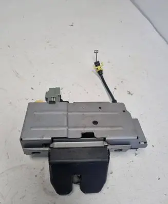 Volvo XC90 Tailgate/trunk/boot lock/catch/latch 31253053