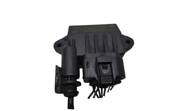 Mercedes-Benz E W211 Glow plug pre-heat relay A6429002800 12258016321 0522140210