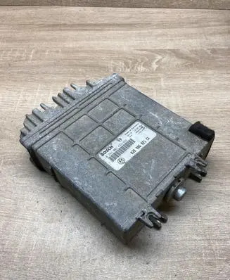 Volkswagen PASSAT B4 Engine control unit/module ECU 028906021CK 0281001423