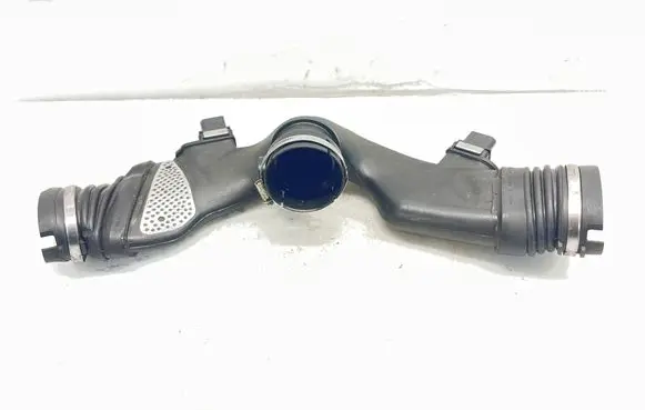Mercedes-Benz CLK A209 C209 Turbo air intake inlet pipe/hose A6420908237