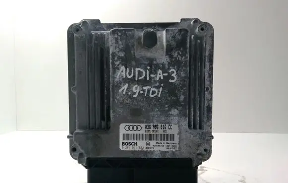 Audi A3 S3 8P Engine control unit/module 0281011832 03G906016CC