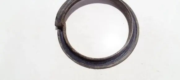 BMW 5 E39 Front coil spring rubber mount 1404641