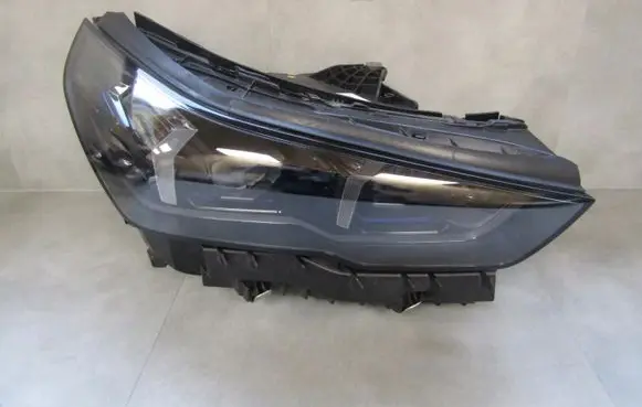BMW 5 G60 Headlight/headlamp 5A798D8