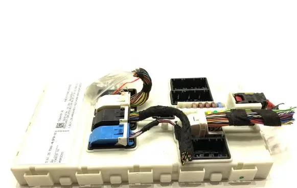 BMW 3 F30 F35 F31 Central body control module 9366409
