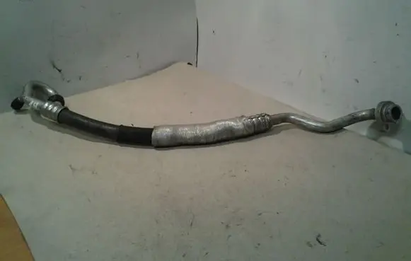 Audi A5 8T 8F Air conditioning (A/C) pipe/hose 8K0260707H