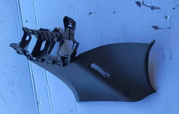 Peugeot 208 II Trunk/boot trim cover 98233024ZD