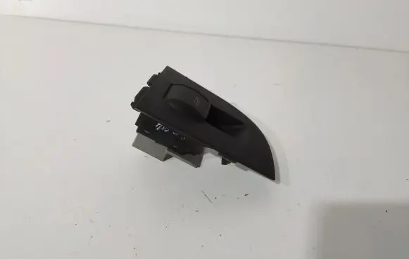 Audi A6 S6 C5 4B Electric window control switch 4B0959522