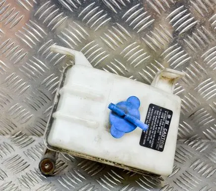 KIA Carens I Coolant expansion tank/reservoir OK2KB15350 0K2KB15350