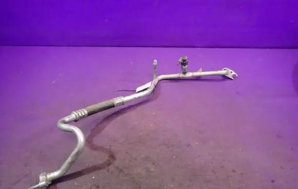 Ford Focus C-MAX Air conditioning (A/C) pipe/hose