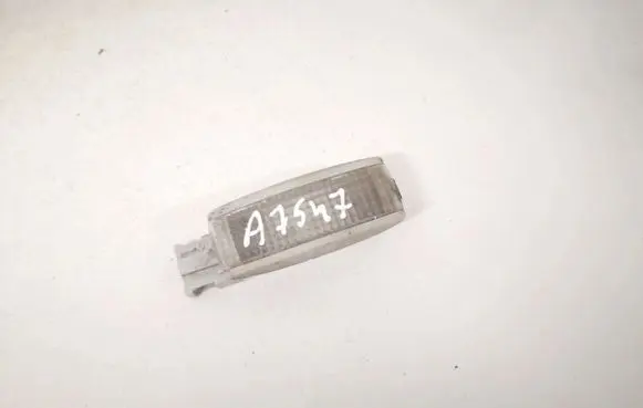 Volkswagen PASSAT B5 Other interior light 3b0947113