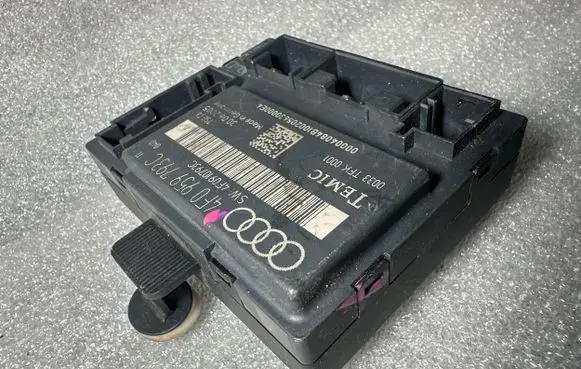 Audi A6 S6 C6 4F Door control unit/module 4F0959793C