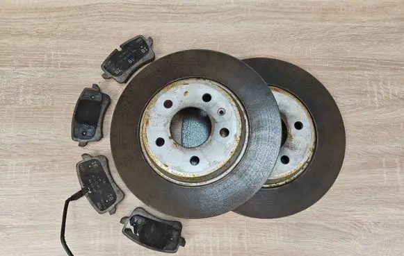 Audi A6 S6 C7 4G Rear brake disc 8K0615601B 4G0615416