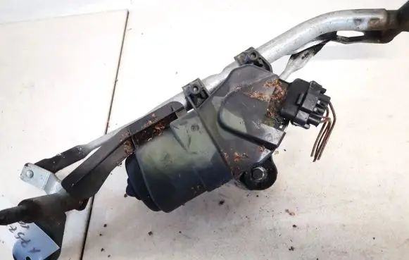 Peugeot 1007 Wiper motor