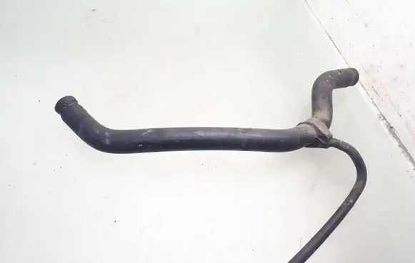 Audi A6 S6 C4 4A Engine coolant pipe/hose
