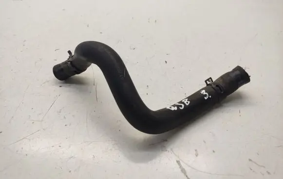 Nissan Qashqai Engine coolant pipe/hose