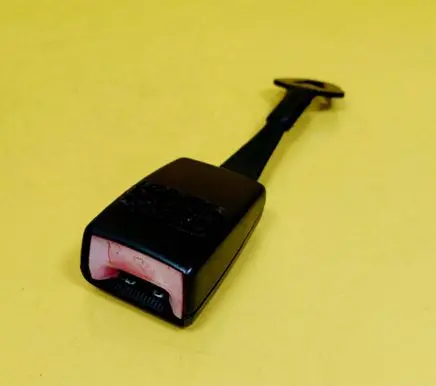Audi A4 S4 B6 8E 8H Front seatbelt buckle 8E0857755C01C
