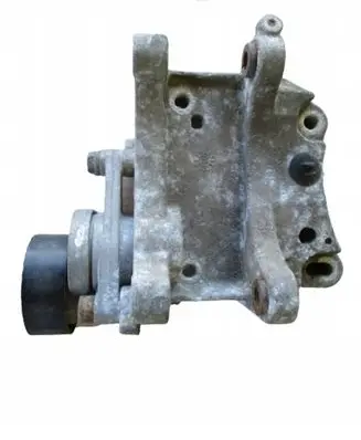 Peugeot 1007 Engine mounting bracket