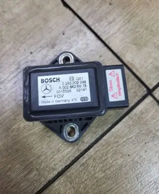 Mercedes-Benz E W211 ESP acceleration yaw rate sensor 0265005246 0015598