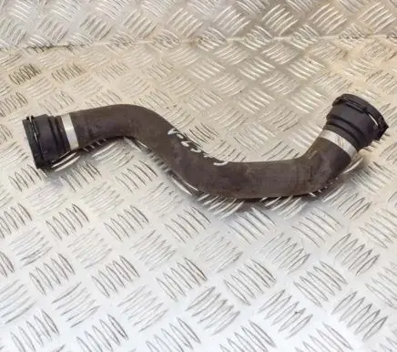 BMW 4 F32 F33 Engine coolant pipe/hose 7811129