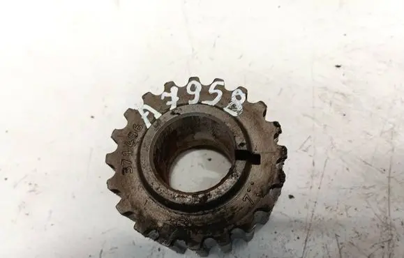 Nissan Qashqai Crankshaft pulley 371496