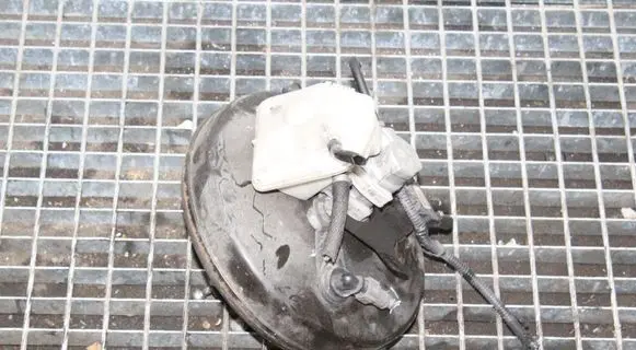 Peugeot RCZ Brake booster 9672711180