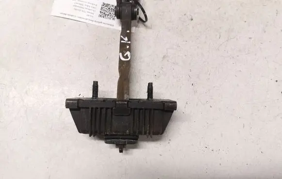 Toyota Avensis T250 Rear door check strap stopper