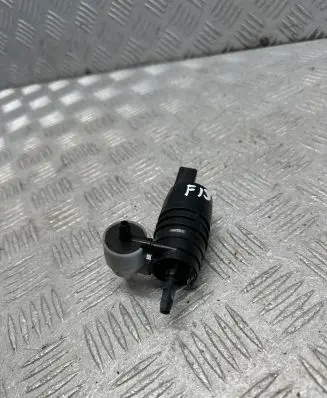 Windscreen/windshield washer pump