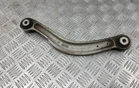 Mercedes-Benz C W204 Rear control arm 20407