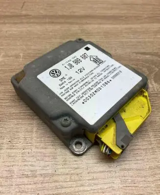 Volkswagen PASSAT B5 Airbag control unit/module 1J0909607 5WK4199 WithPlug