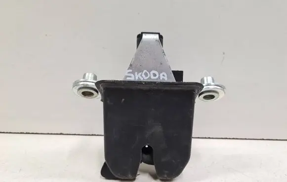 Skoda Octavia Mk2 (1Z) Tailgate/trunk/boot lock/catch/latch 1Z5827501D