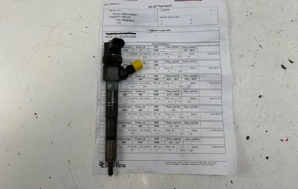 Opel Combo D Fuel injector 0445110300