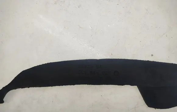 Volkswagen Jetta VI Fender foam support/seal 5C6864235